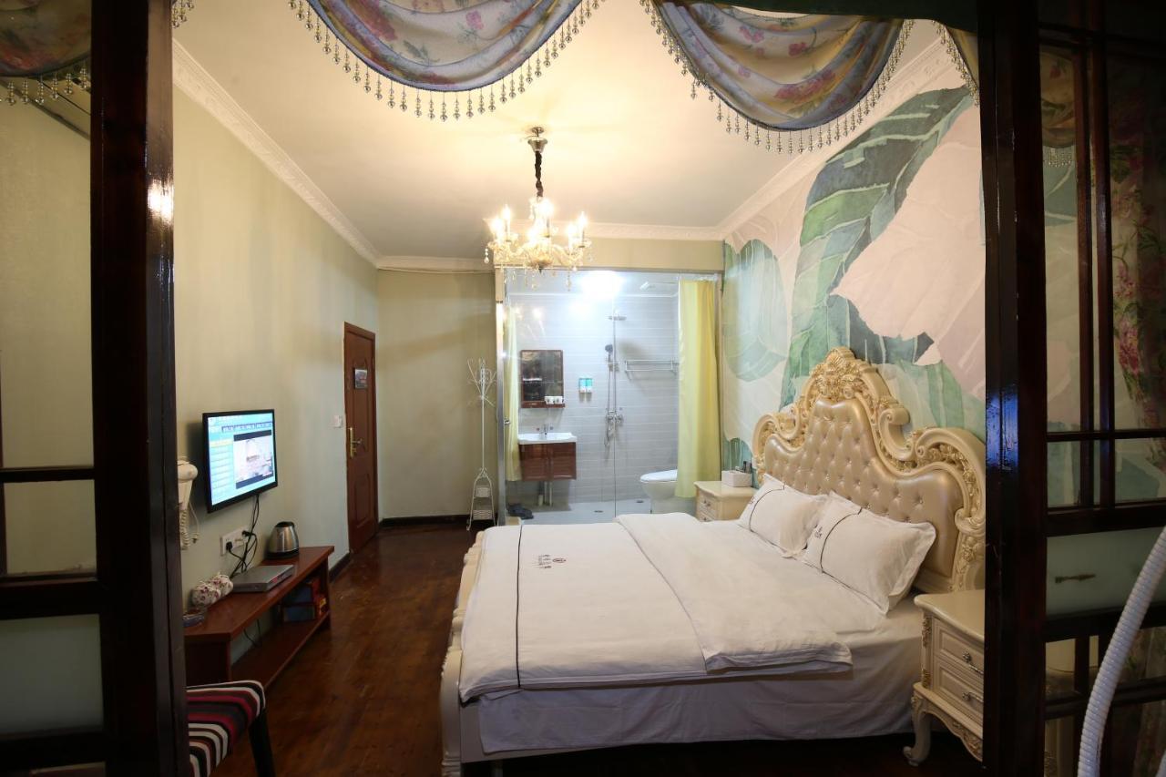 Fenghuang 1St Apartment 外观 照片